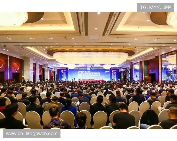 鹏辉袁武将携手迎战国际新锐争锋洲际金腰带舞台 鹏辉袁武将携手迎战国际新锐争锋洲际金腰带舞台